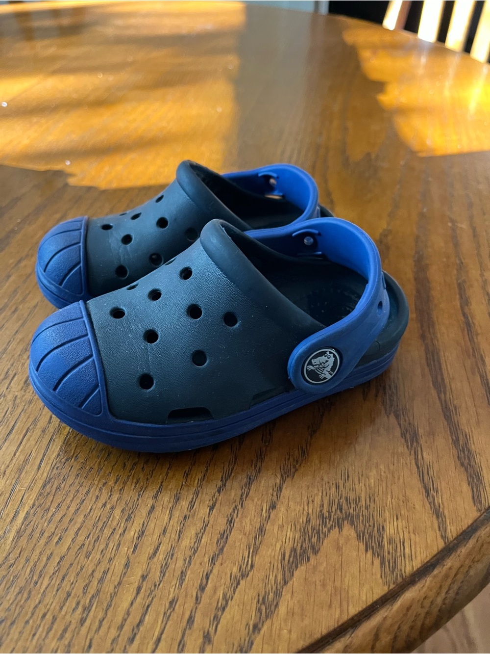 Kids Navy Blue Bump It Clog Shoes size C6 - Picture 2 of 5